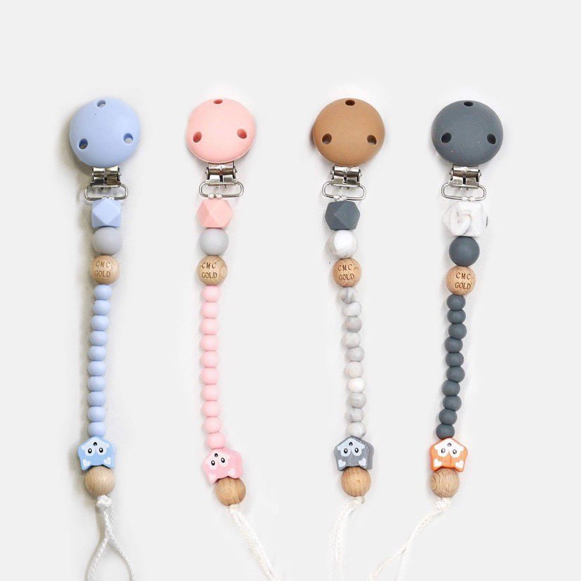 Dummy Clip - Foxes